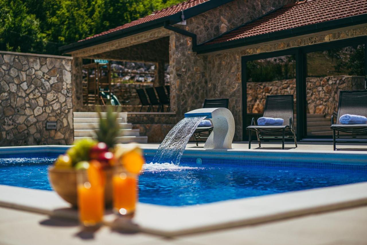 Villa On Stone Velika Čista Exterior foto